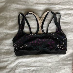 lululemon sports bra